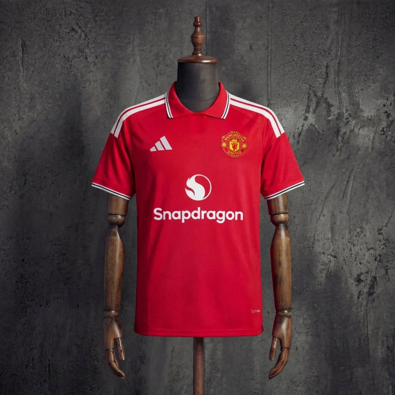 Jersey Manchester United 2026/27 de local