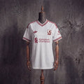 Jersey Liverpool 2026/27 de visitante, para mujer