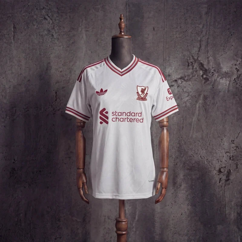 Jersey Liverpool 2026/27 de visitante, para mujer