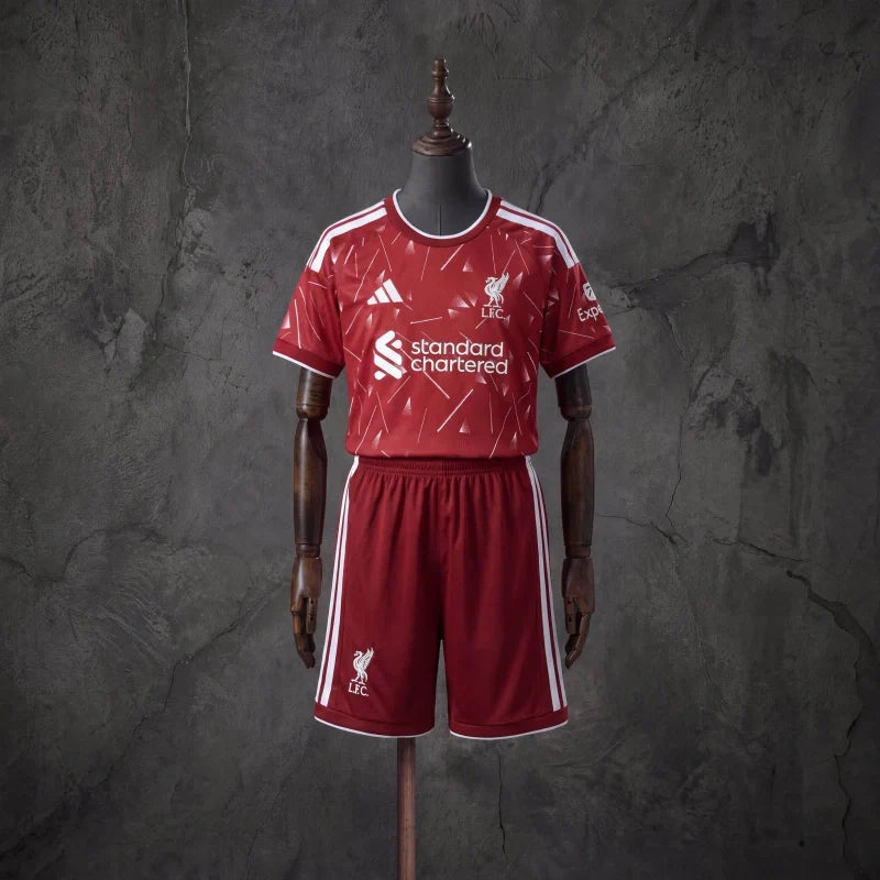 Conjunto infantil Liverpool 2026/27 de local