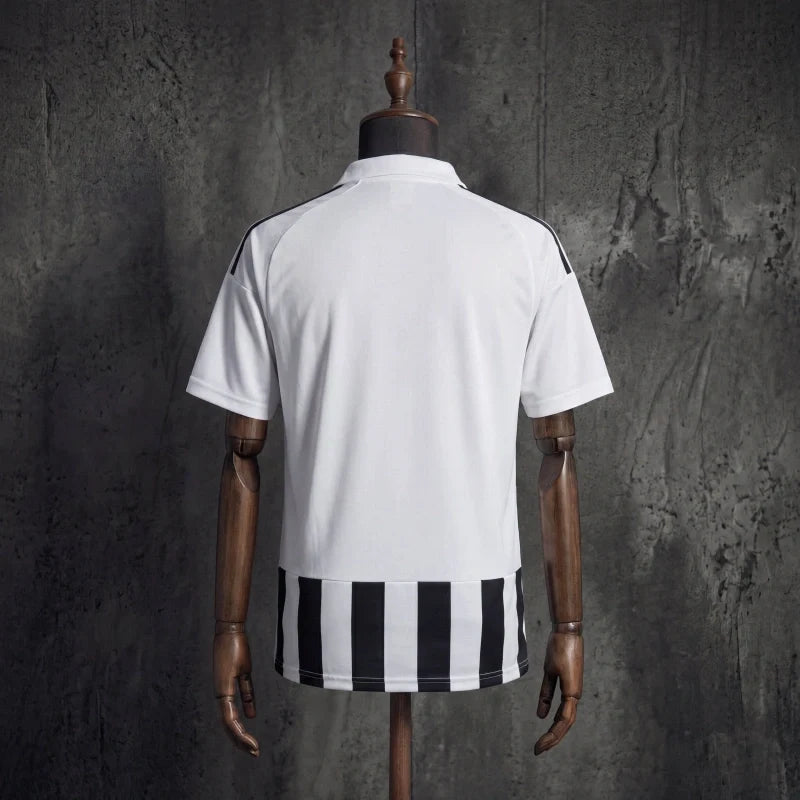 Jersey Juventus 2026/27 de local