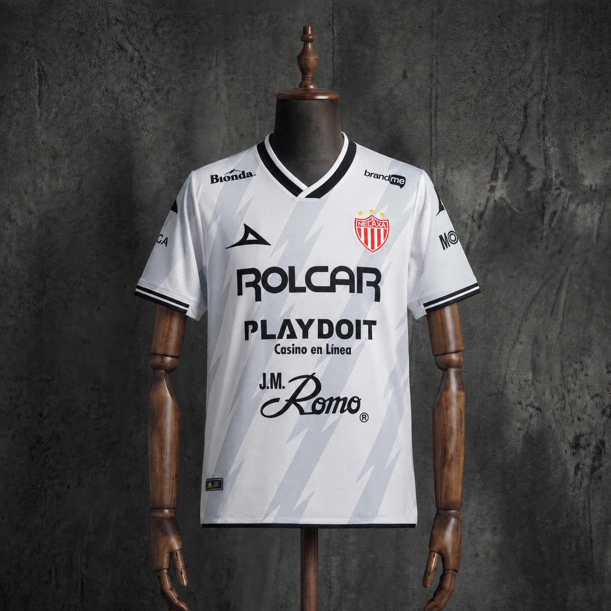Necaxa 2024/25-ös vendég mez