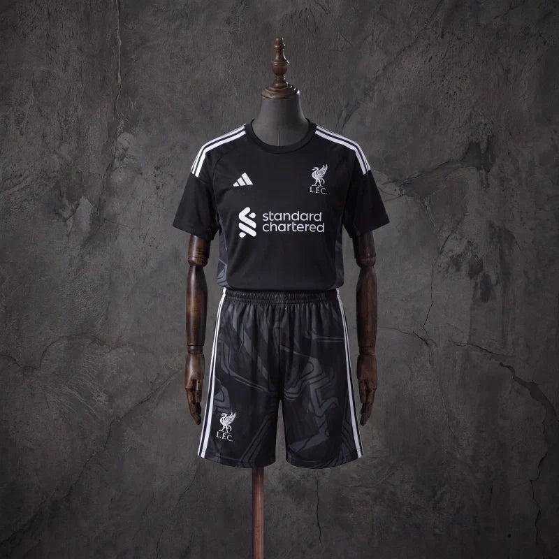 Conjunto infantil Liverpool 2026/27 de portero