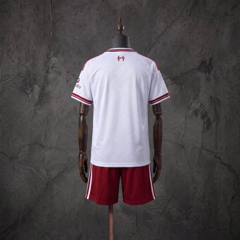 Conjunto infantil Liverpool 2026/27 de visitante